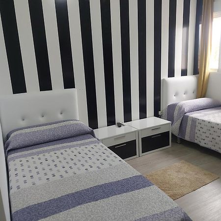 Hostal Fuente Del Pino Jumilla Dış mekan fotoğraf