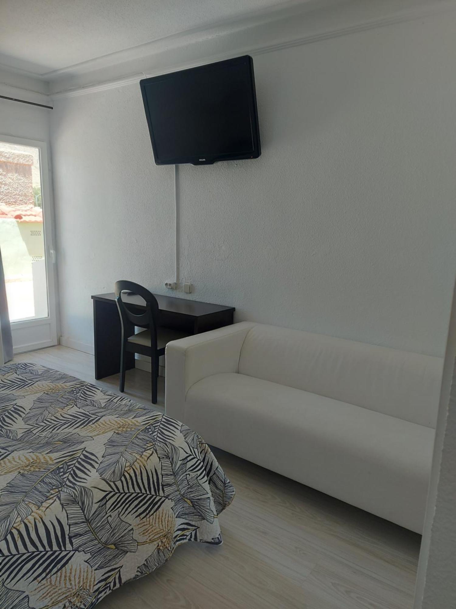 Hostal Fuente Del Pino Jumilla Dış mekan fotoğraf