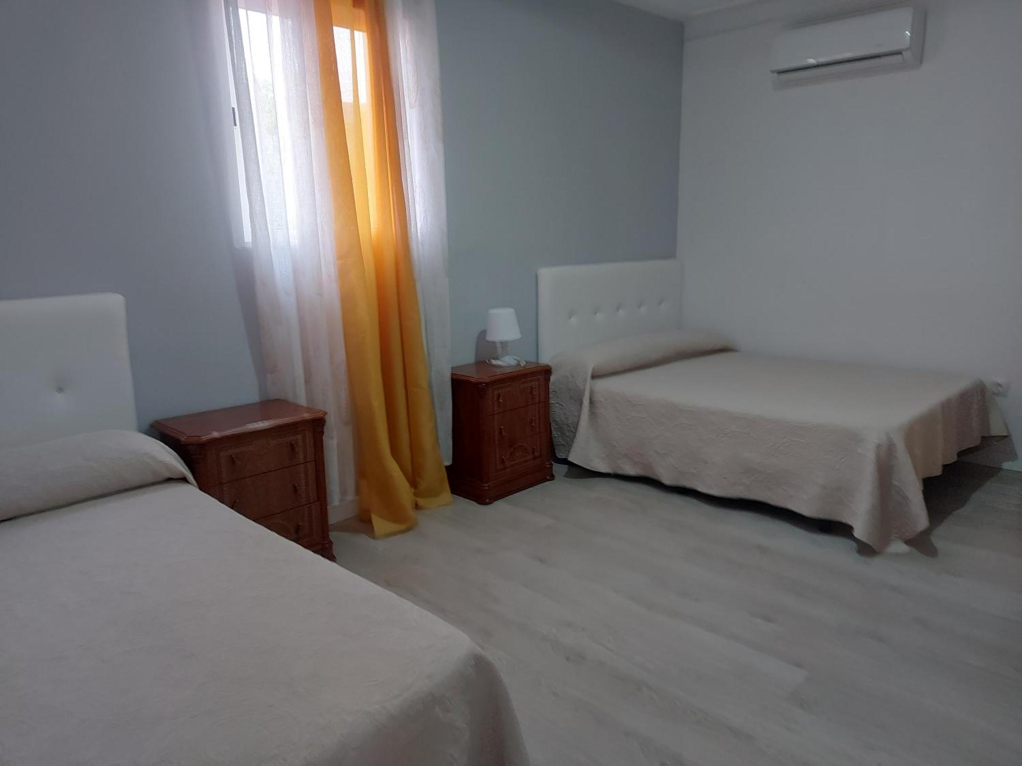 Hostal Fuente Del Pino Jumilla Dış mekan fotoğraf